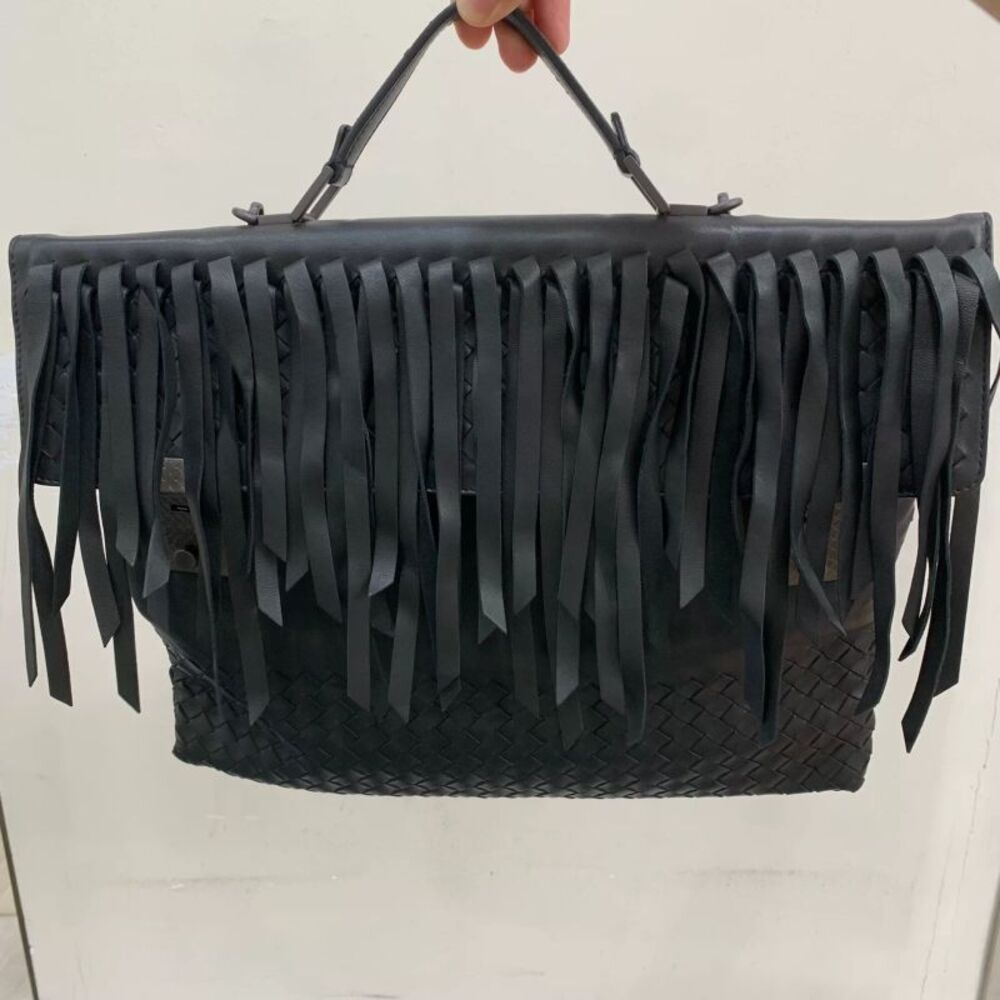 Bottega Veneta Women Pre-Loved Bag Very Good Condition